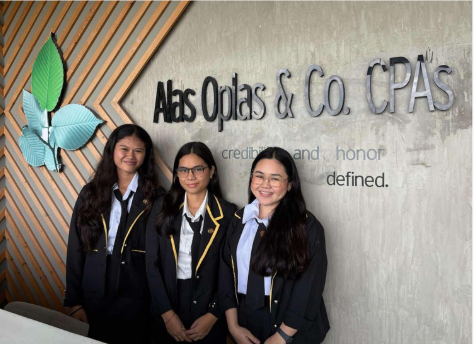AOC Interns from San Agustin University.